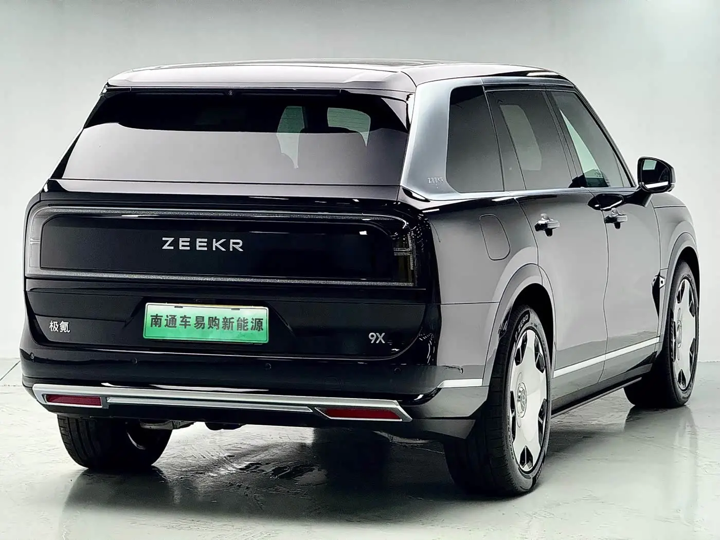 ZEEKR 9X 2026 — Photo 6/20