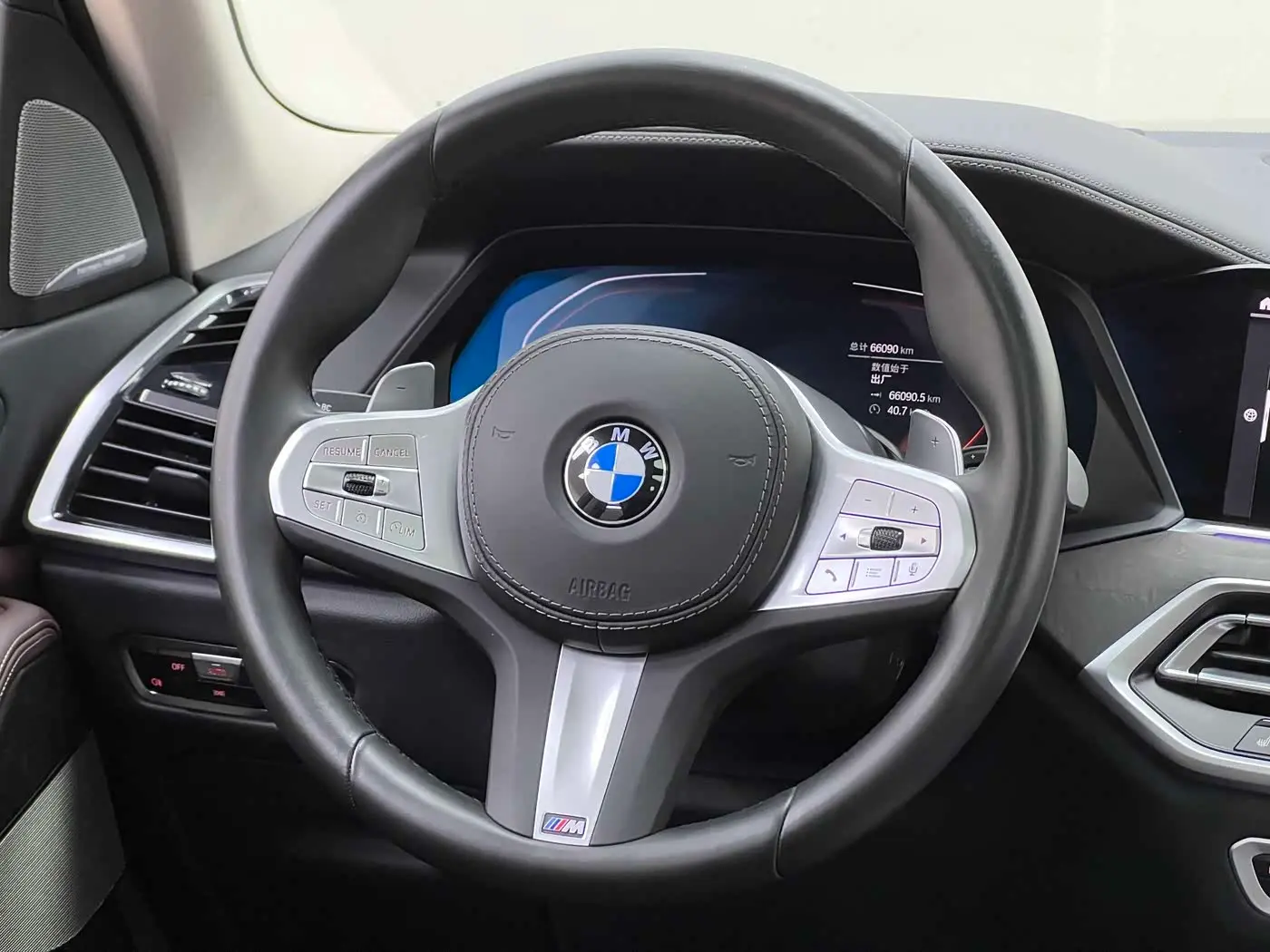 BMW X5 2023 — Photo 14/20