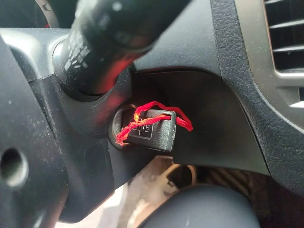 Mitsubishi Pajero 2017 — Photo 12/20