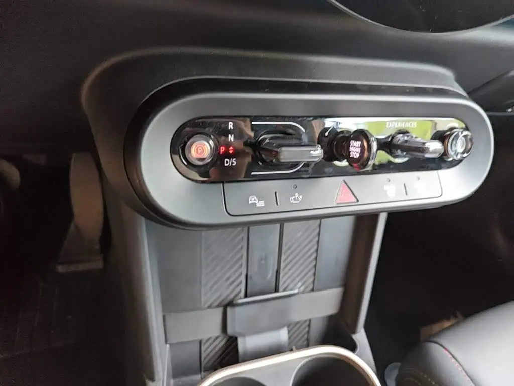 MINI MINI 2025 — Şəkil 19/20
