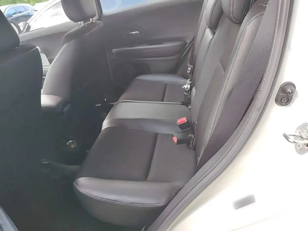 Honda Vezel 2022 — Photo 17/20