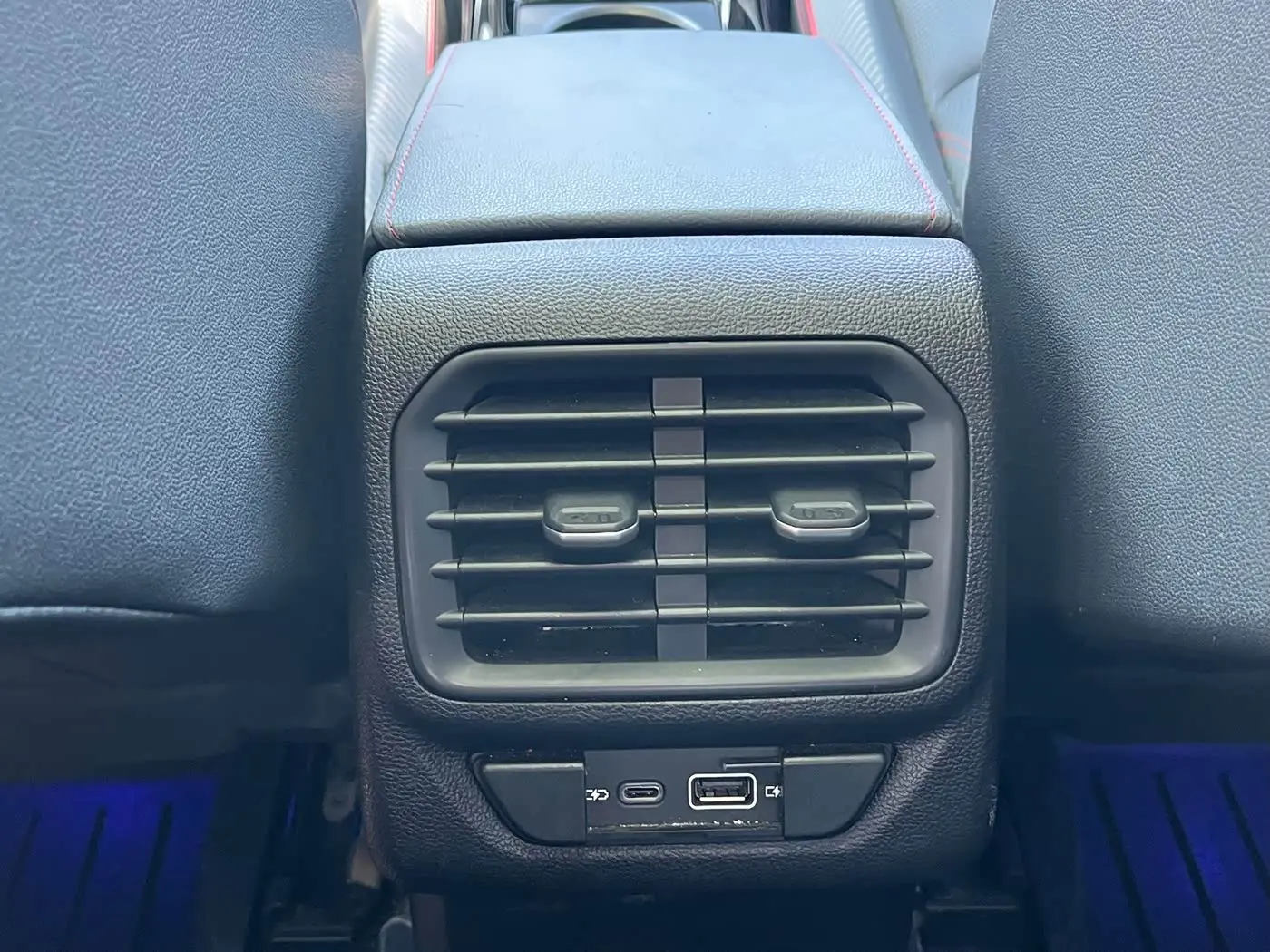 Volkswagen Lamando 2024 — Photo 11/19