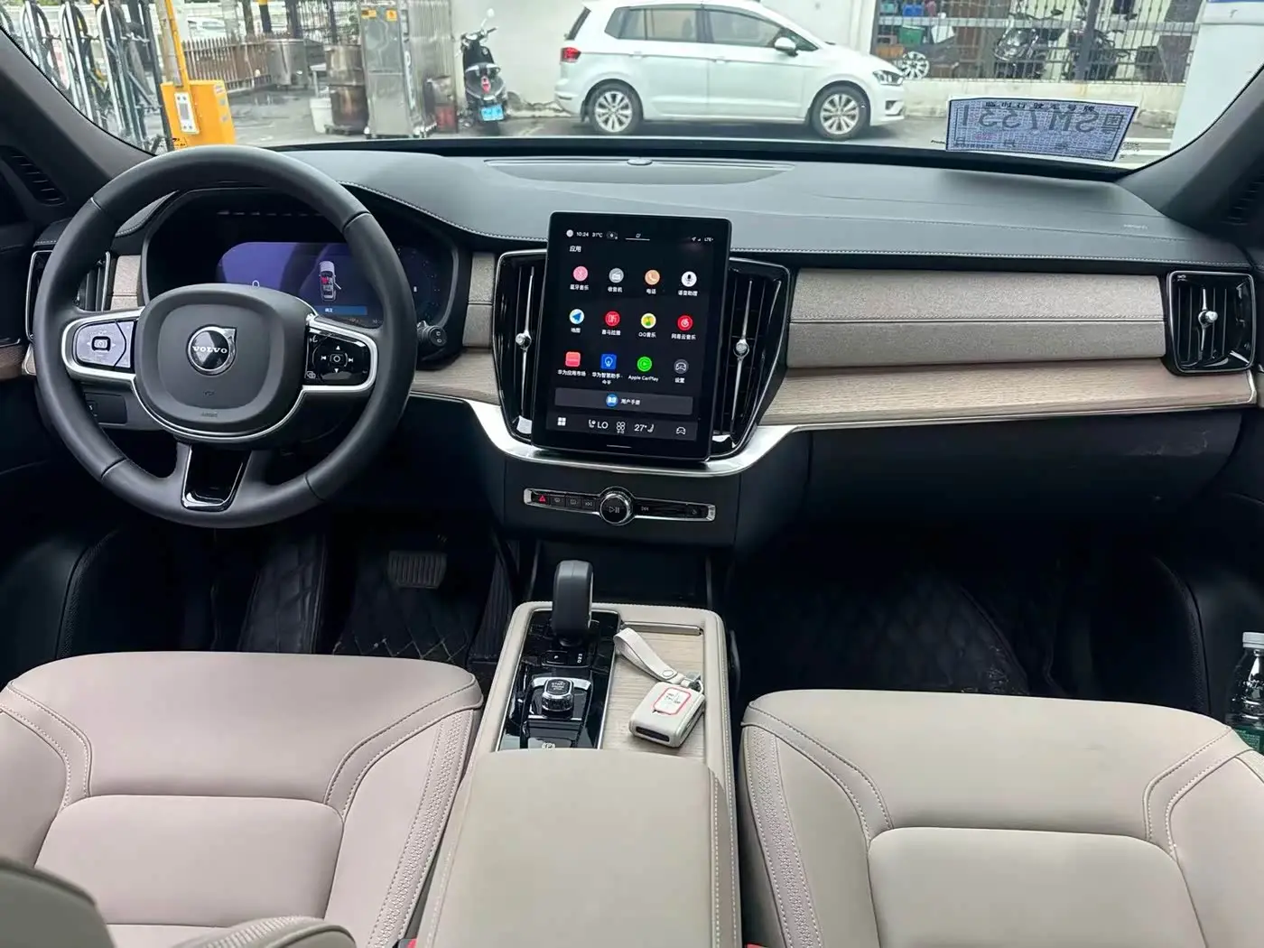 Volvo XC90 2025 — Фото 6/12