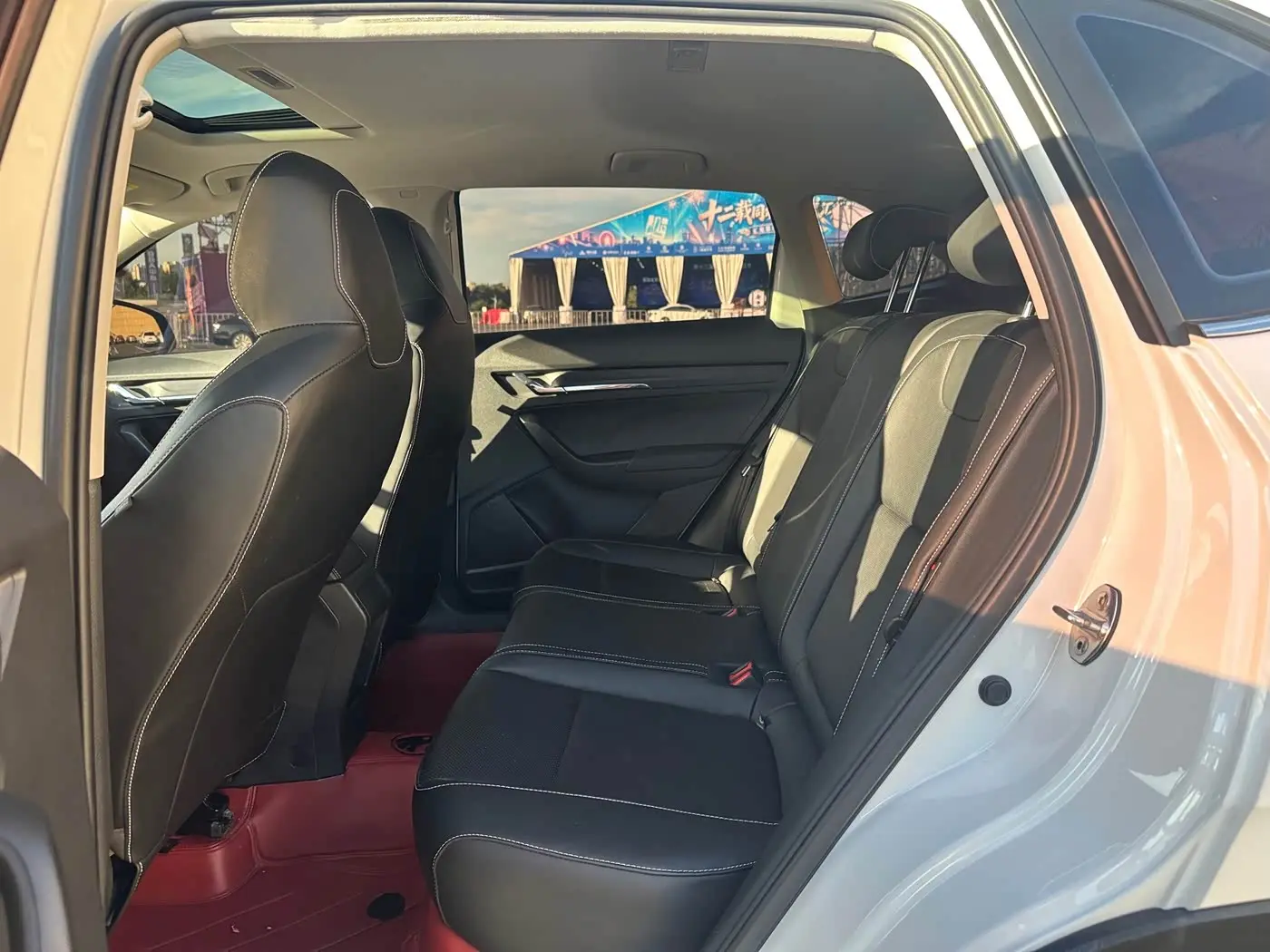 Škoda Kamiq 2022 — Photo 5/15