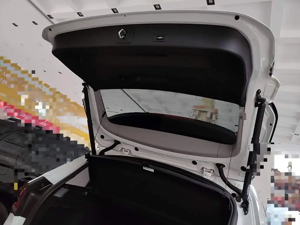 BMW X1 2022 — Photo 19/20