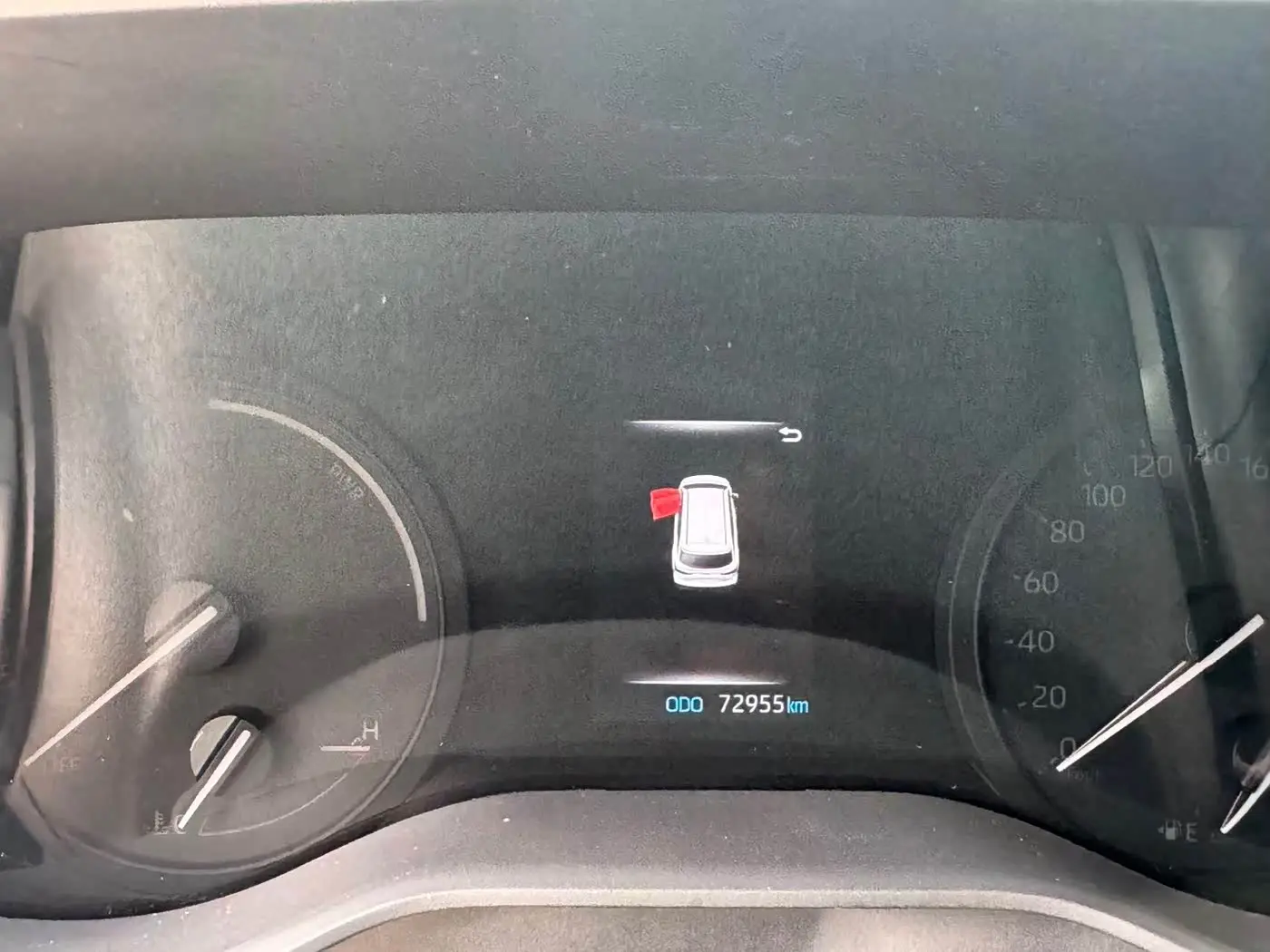 Toyota Granvia 2024 — Photo 6/17