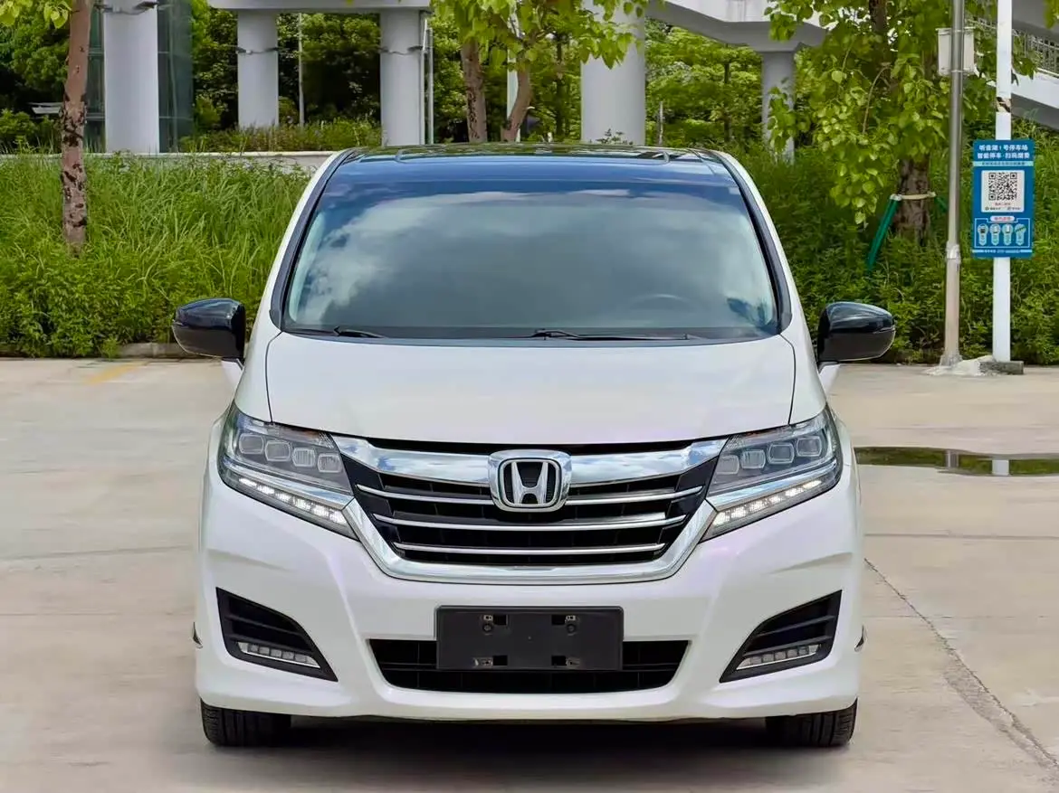 Honda Elysion 2019 — Photo 5/20