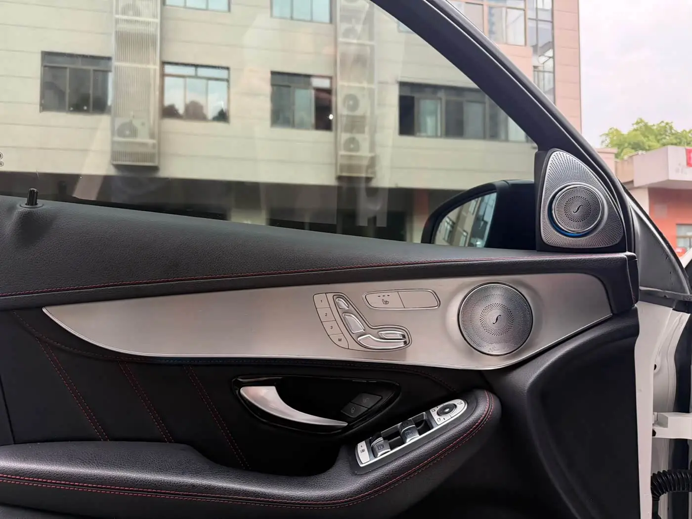 Mercedes-Benz GLC Coupe AMG 2019 — Photo 6/12