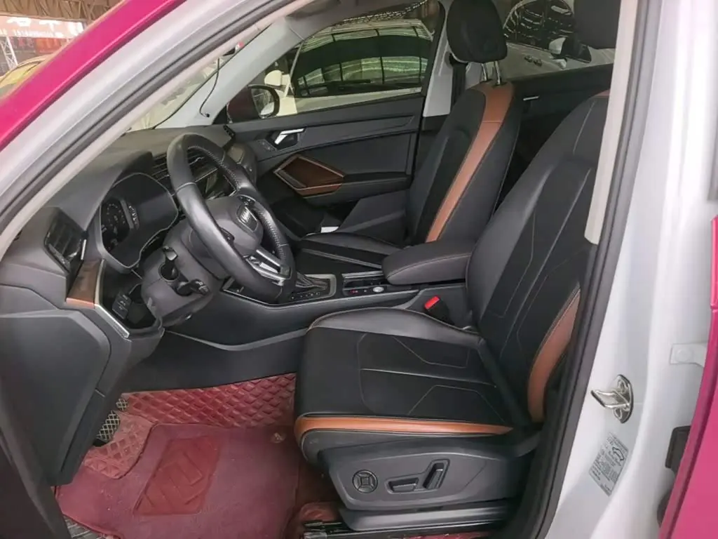 Audi Q3 2021 — Photo 15/20