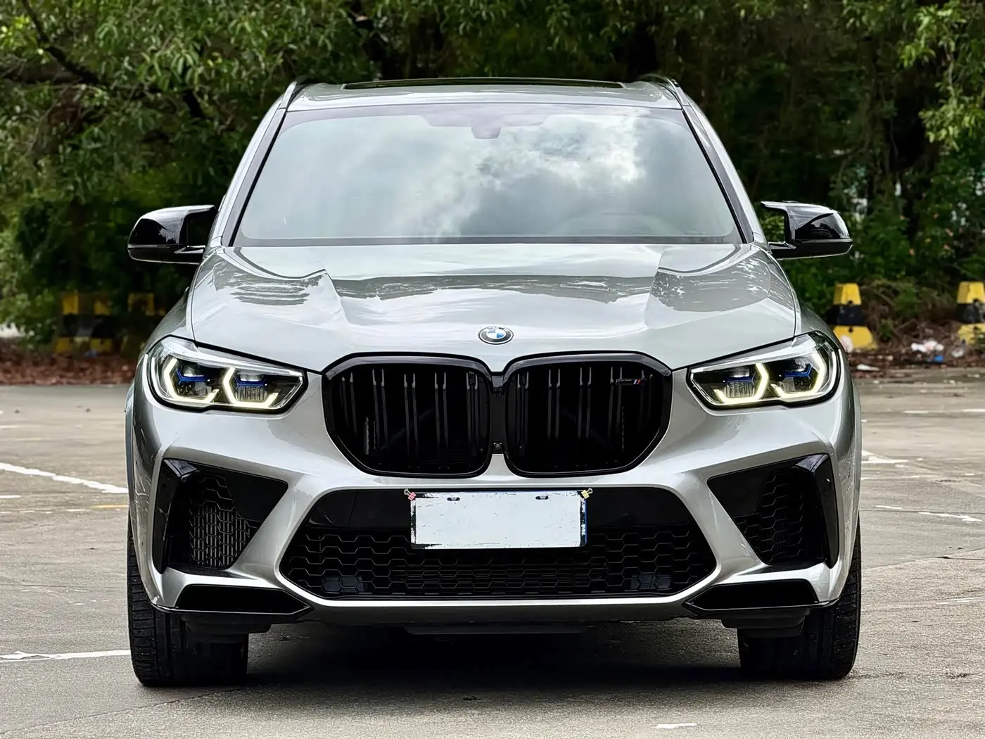 BMW X5 M 2021 — Фото 2/20