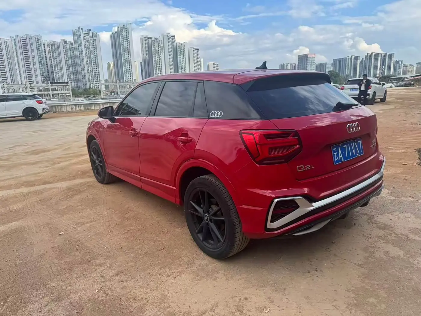 Audi Q2L 2023 — Photo 7/9