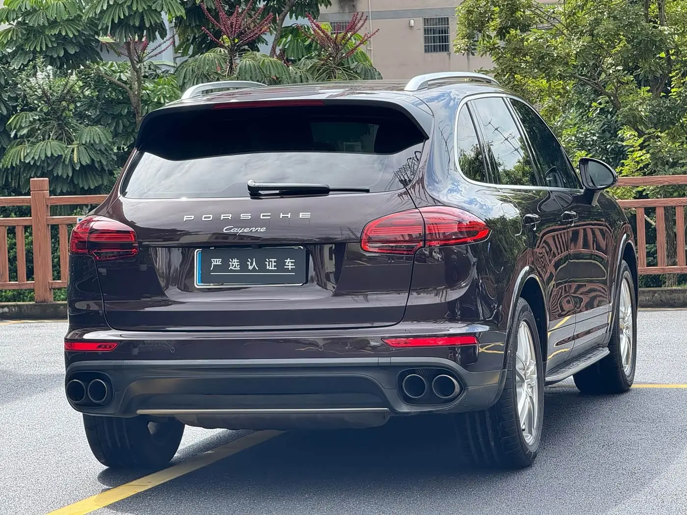 Porsche Cayenne 2016 — Фото 4/20