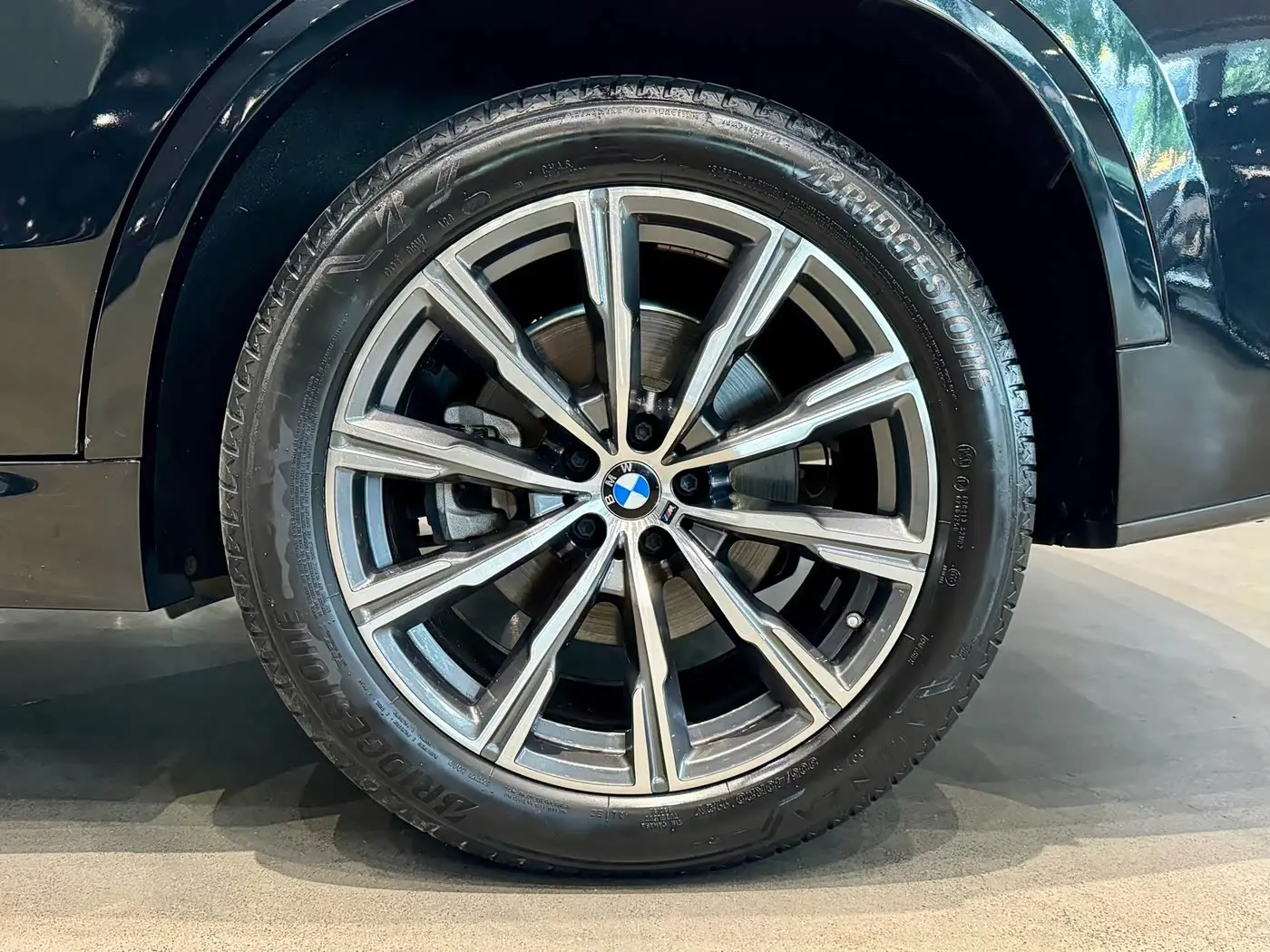 BMW X5 2021 — Фото 17/17