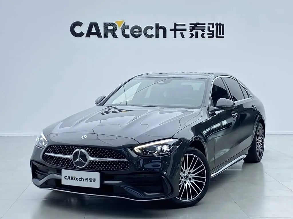 Mercedes-Benz C-Class 2024 — Photo 10/20