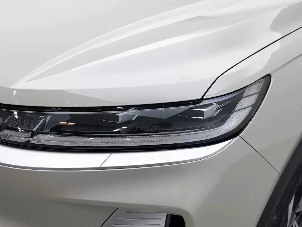 Haval Xiaolong MAX 2025 — Photo 7/20