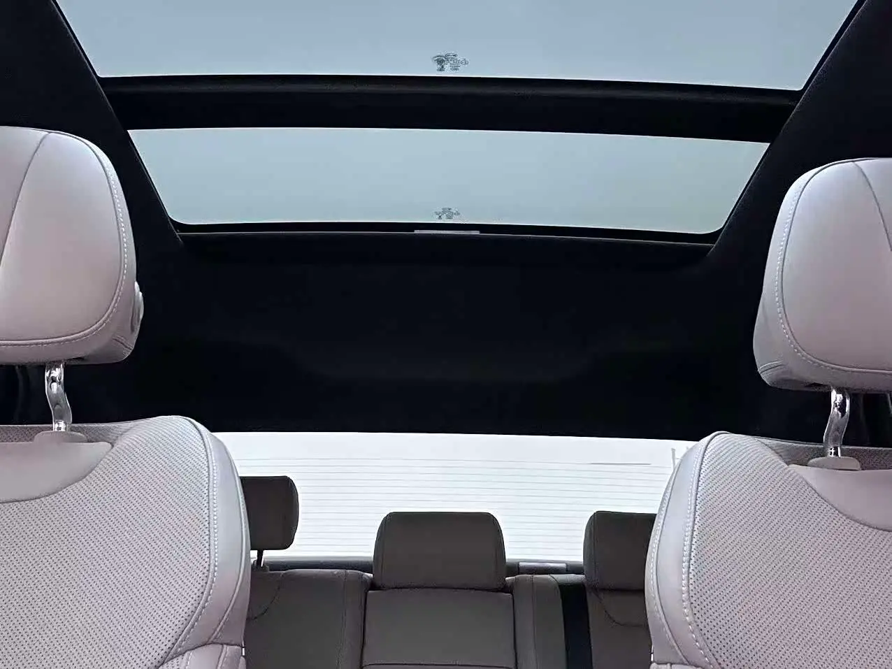 BYD Han 2025 — Photo 6/12