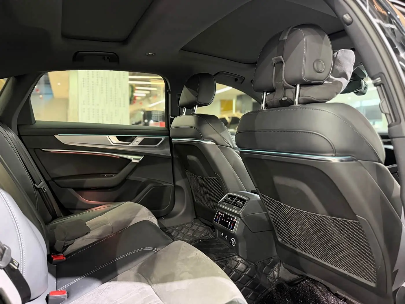Audi A6L 2024 — Şəkil 12/17