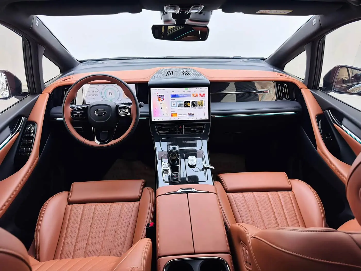 GAC Trumpchi Trumpchi M8 2026 — Photo 7/12