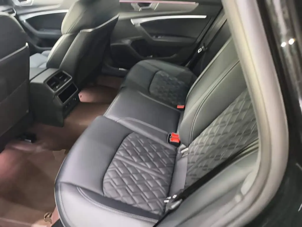 Audi A6L 2026 — Photo 16/19