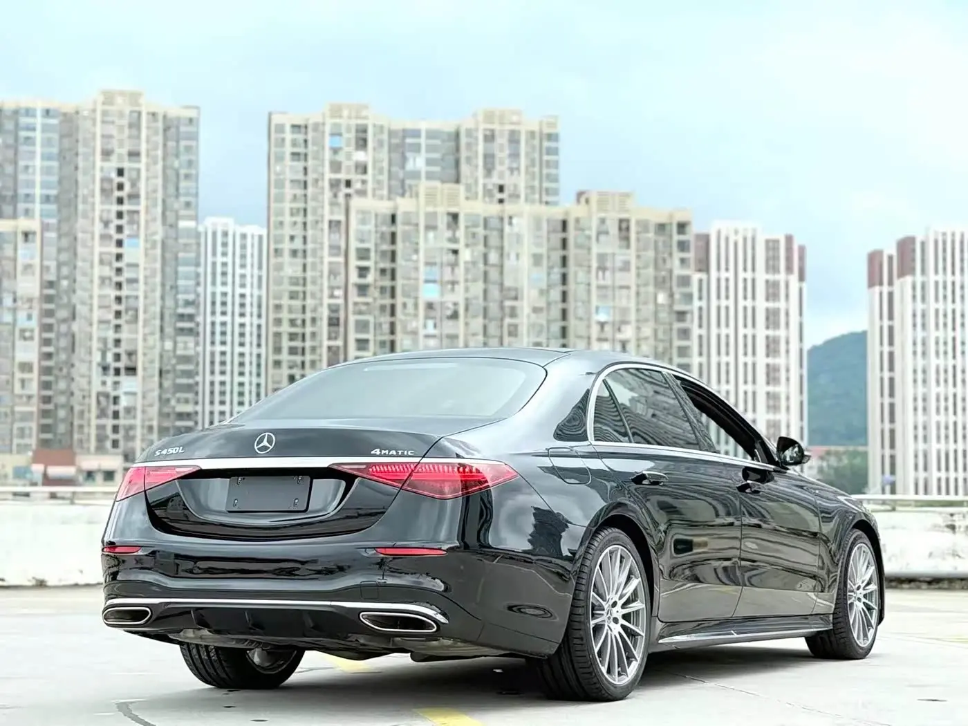 Mercedes-Benz S-Class 2022 — Photo 11/20