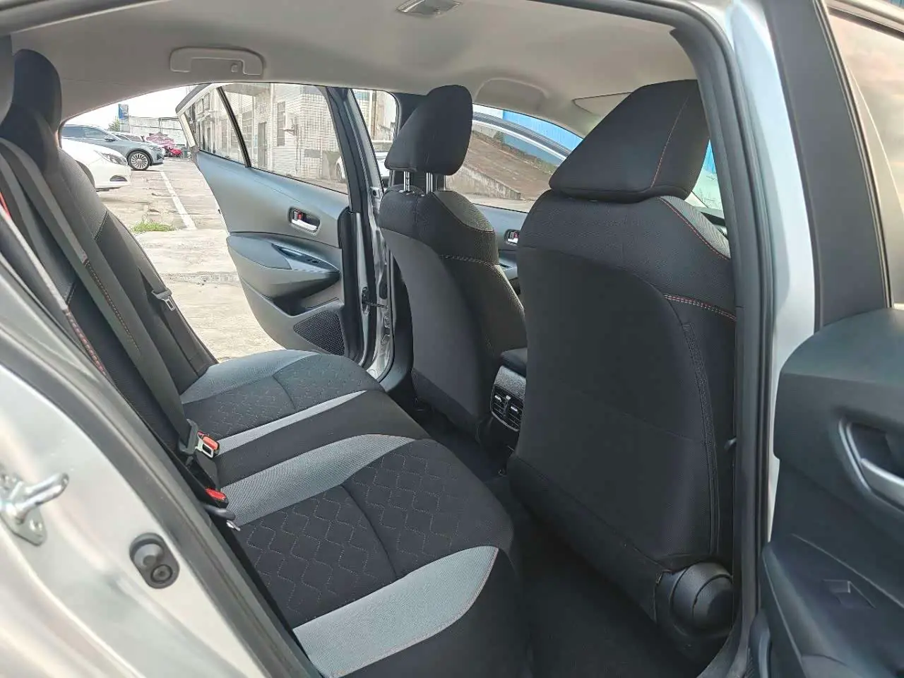 Toyota Corolla 2023 — Photo 12/16