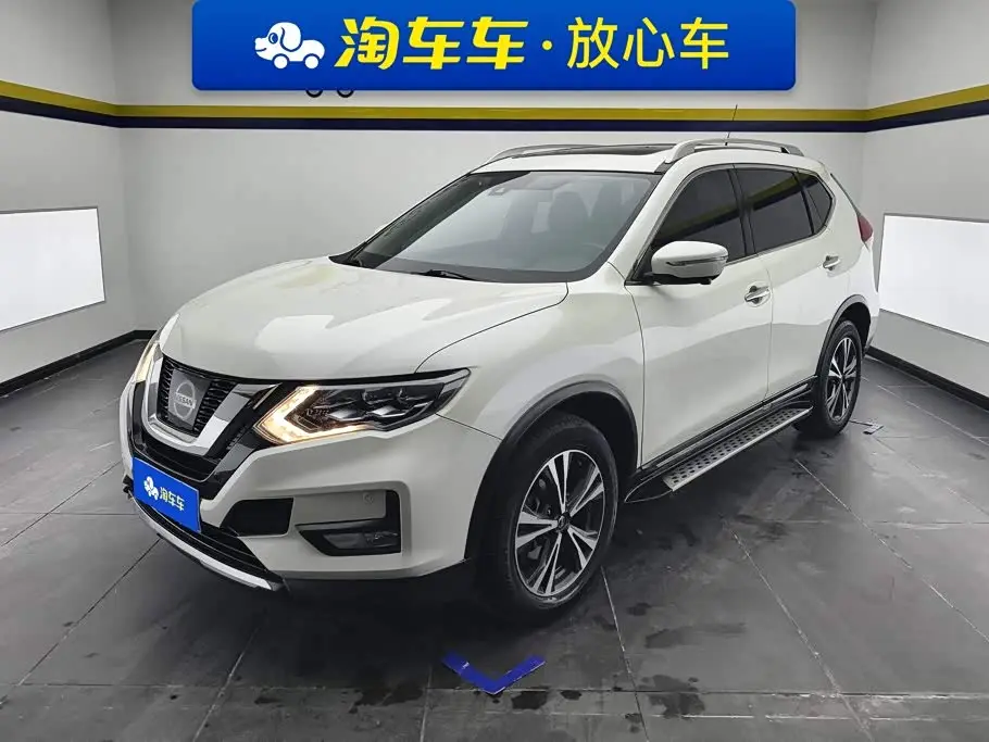 Nissan X-Trail 2020 — Photo 1/16