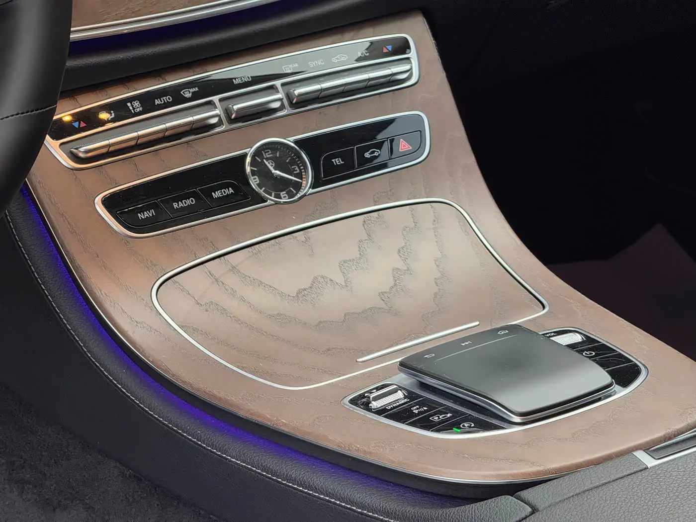 Mercedes-Benz E-Class 2020 — Фото 7/13