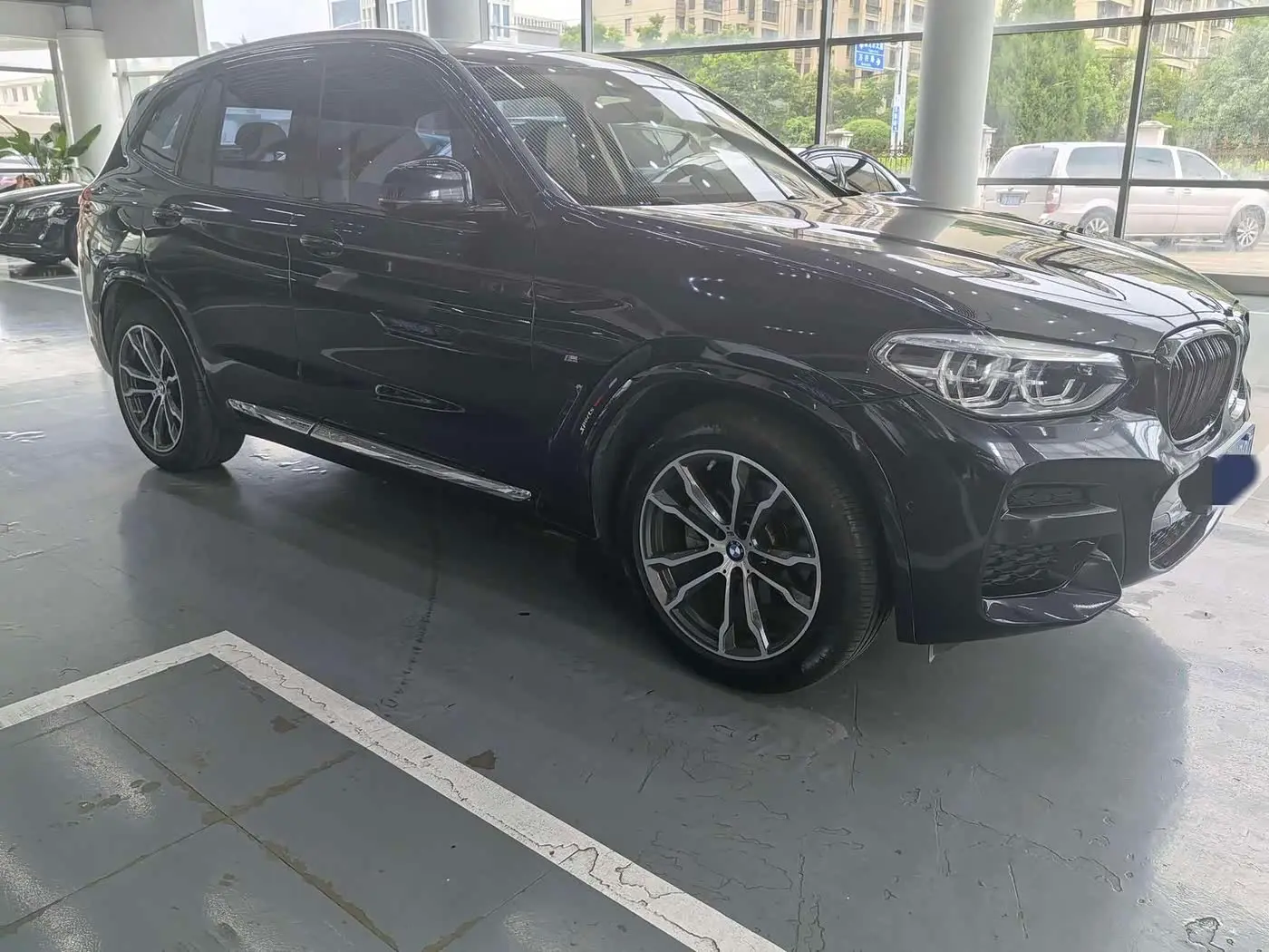 BMW X3 2019 — Фото 3/15