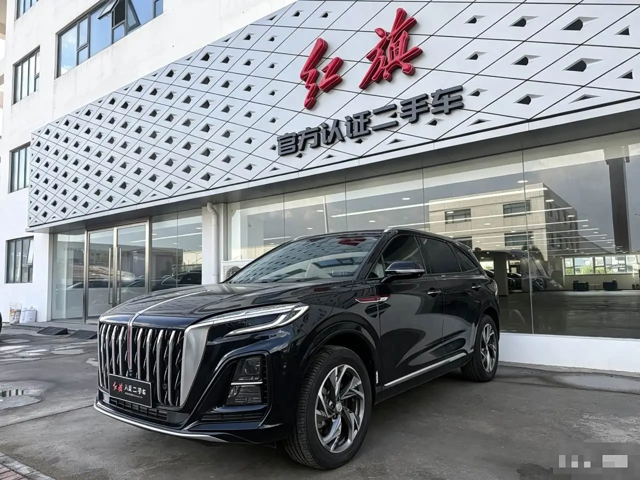 Hongqi HS3 PHEV, 2025
