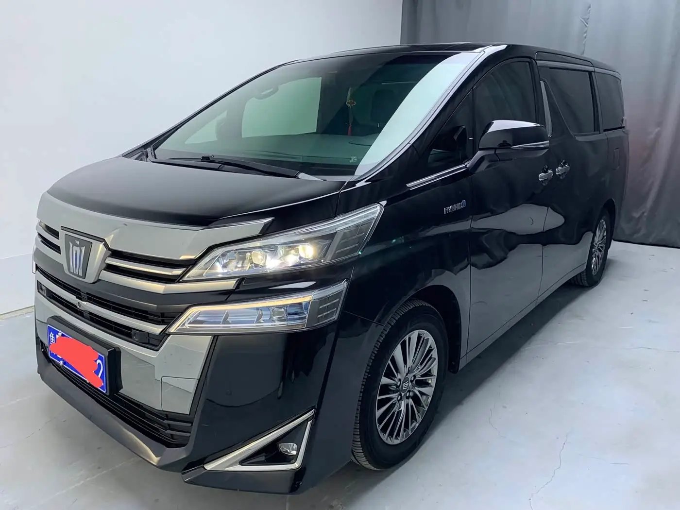 Toyota Vellfire, 2022