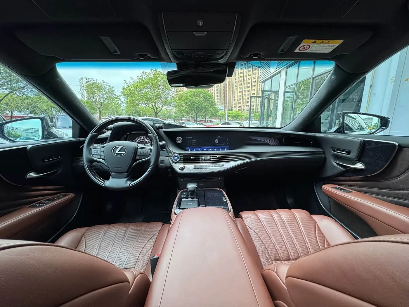 Lexus LS 2019 — Şəkil 8/15