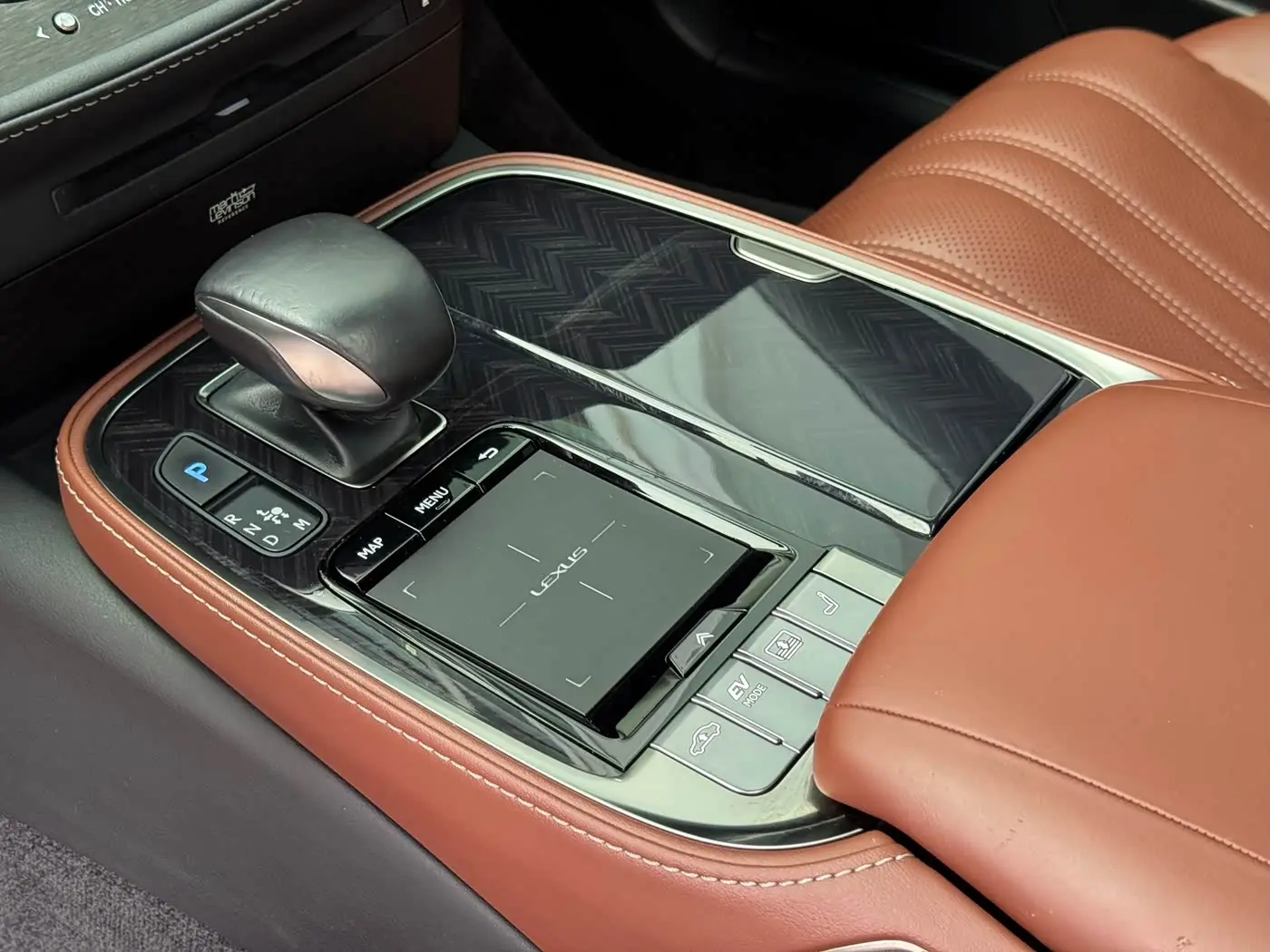 Lexus LS 2019 — Şəkil 12/15
