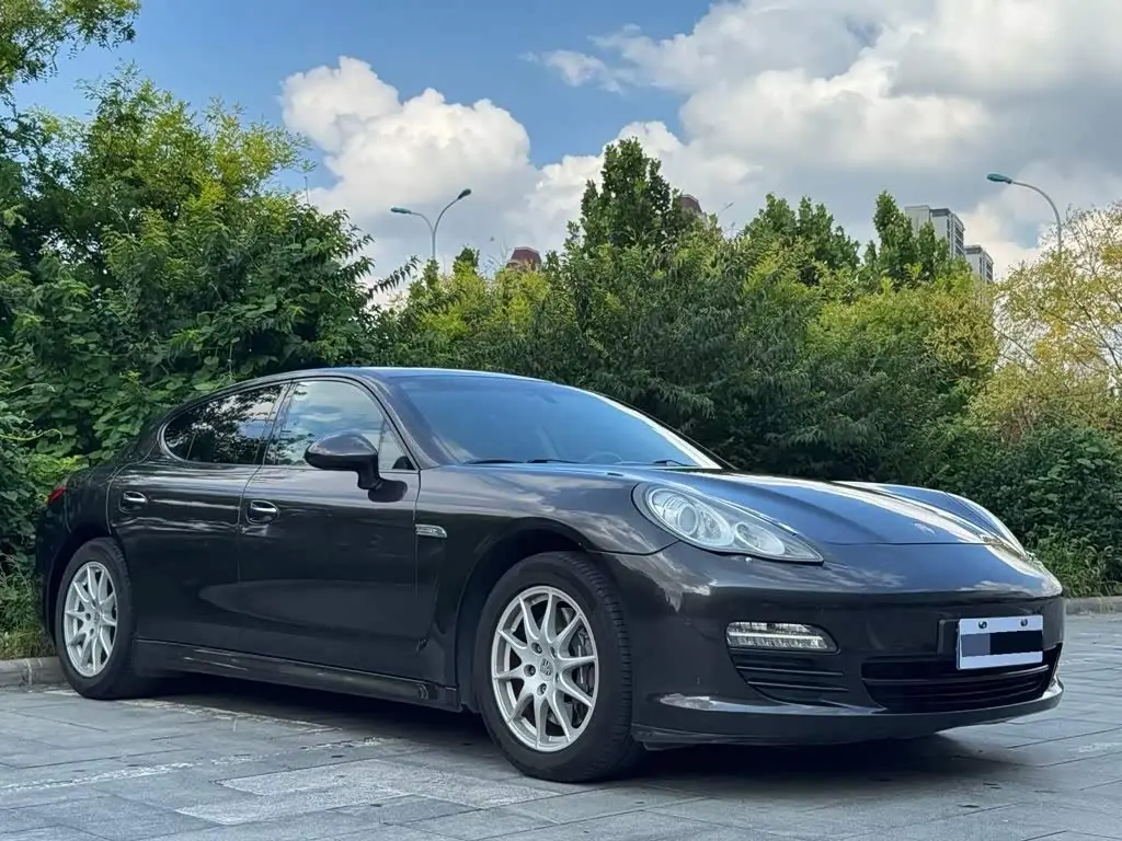 Porsche Panamera 2012 — Photo 3/11