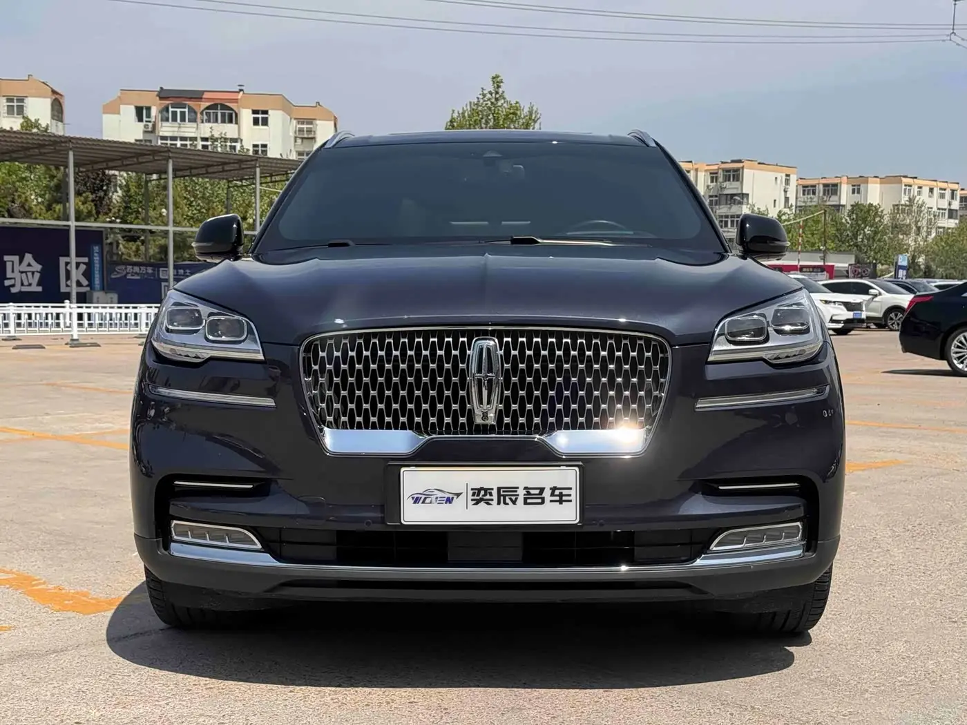 Lincoln Aviator 2021 — Photo 2/20