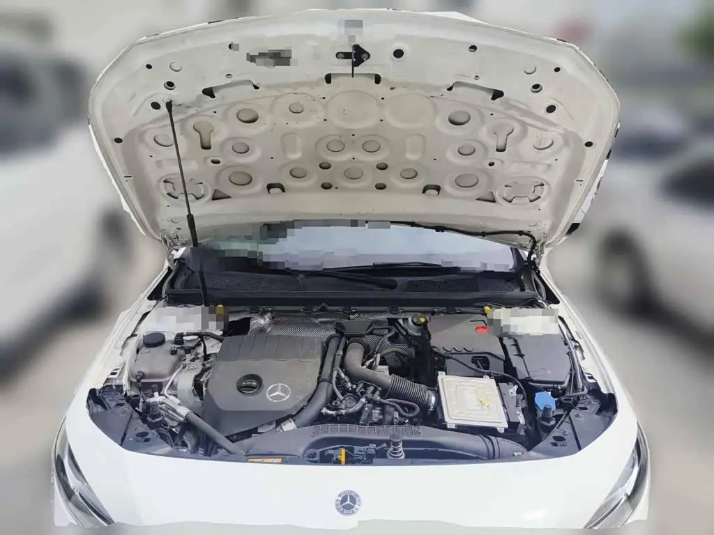 Mercedes-Benz A-Class 2021 — Photo 3/12