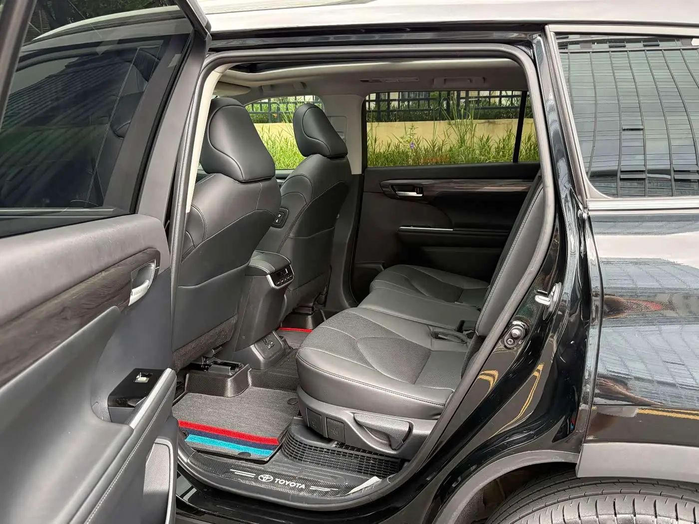 Toyota Highlander 2025 — Şəkil 5/18