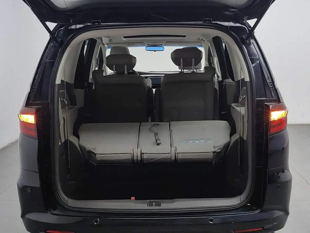 Honda Odyssey 2018 — Фото 16/20
