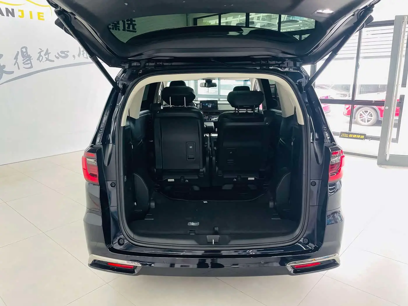 Honda Odyssey 2023 — Şəkil 16/19