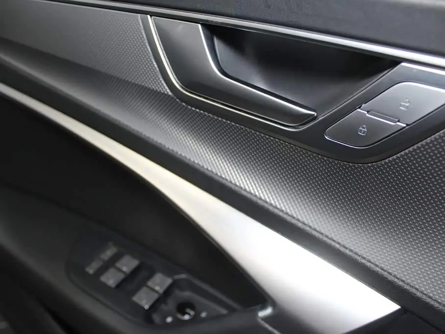 Audi A6L 2024 — Şəkil 14/15