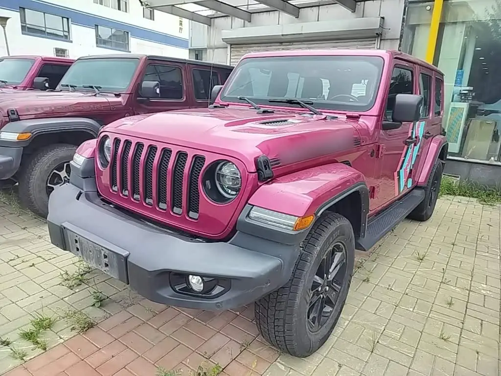 Jeep Wrangler 2024 — Фото 1/20