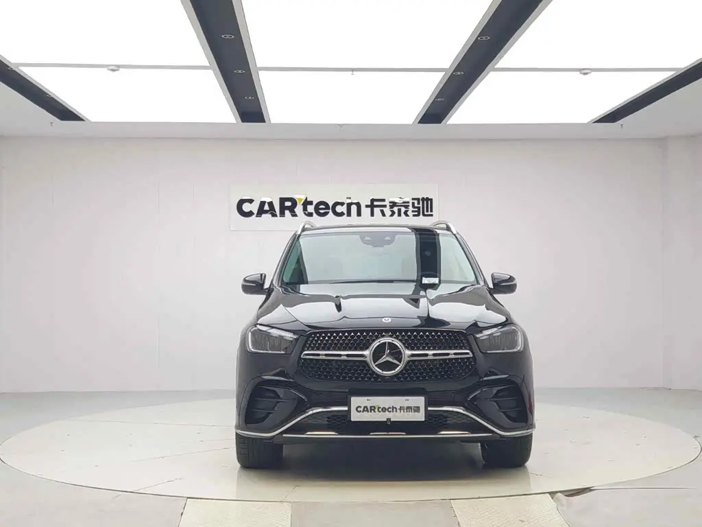 Mercedes-Benz GLE 2024 — Photo 8/20