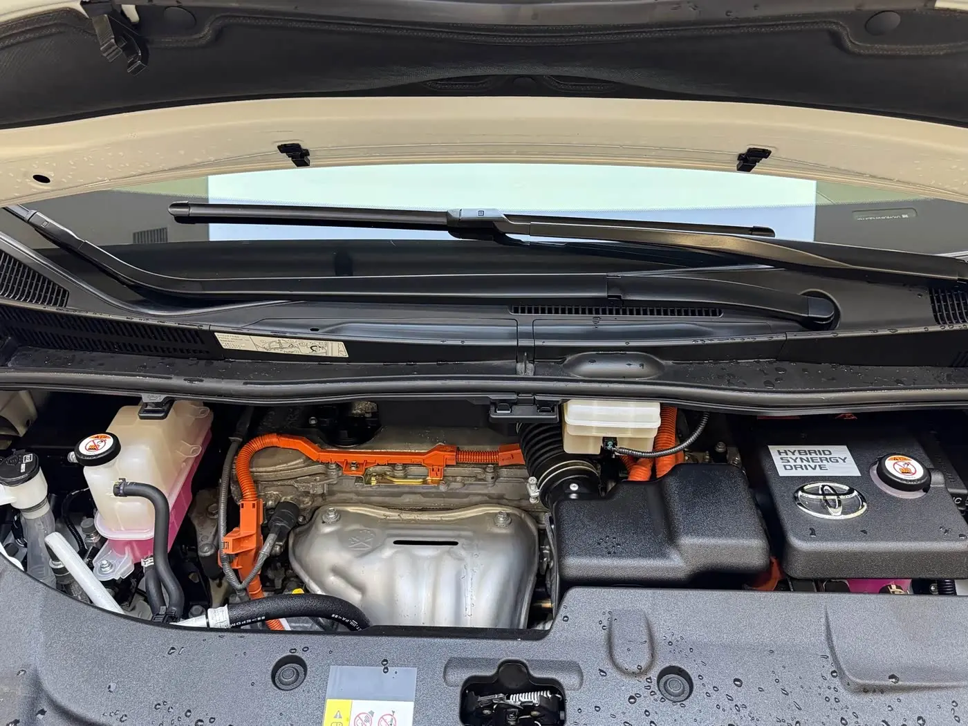 Toyota Vellfire 2023 — Photo 16/20