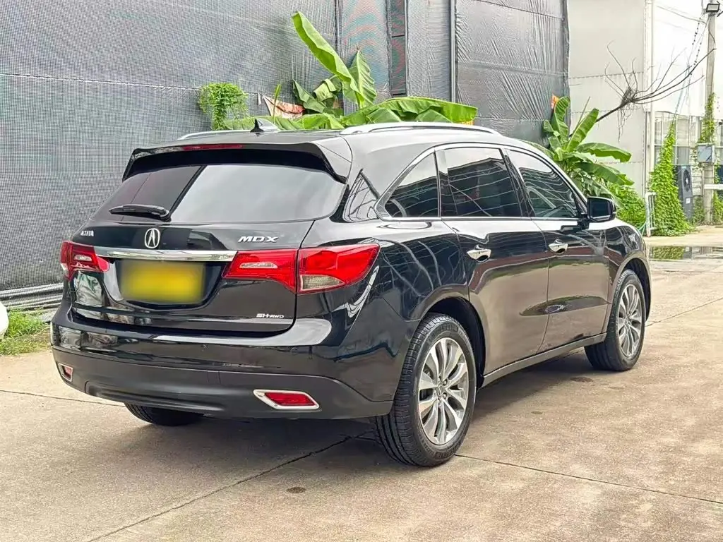 Acura MDX 2017 — Photo 6/19