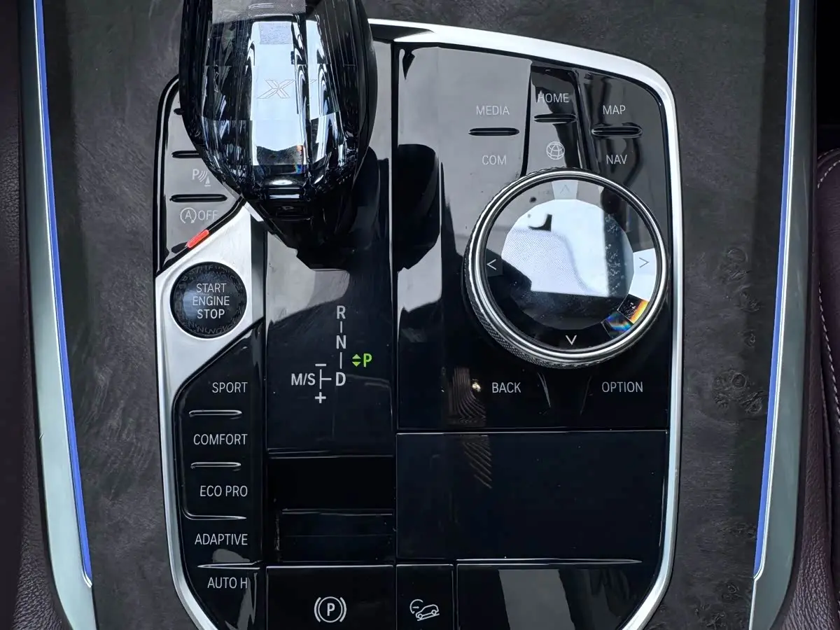 BMW X5 2019 — Şəkil 17/19