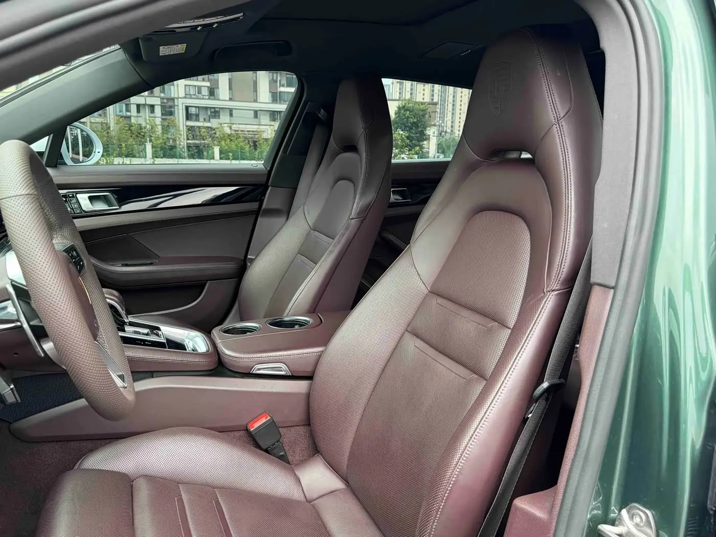 Porsche Panamera New Energy 2019 — Photo 9/19