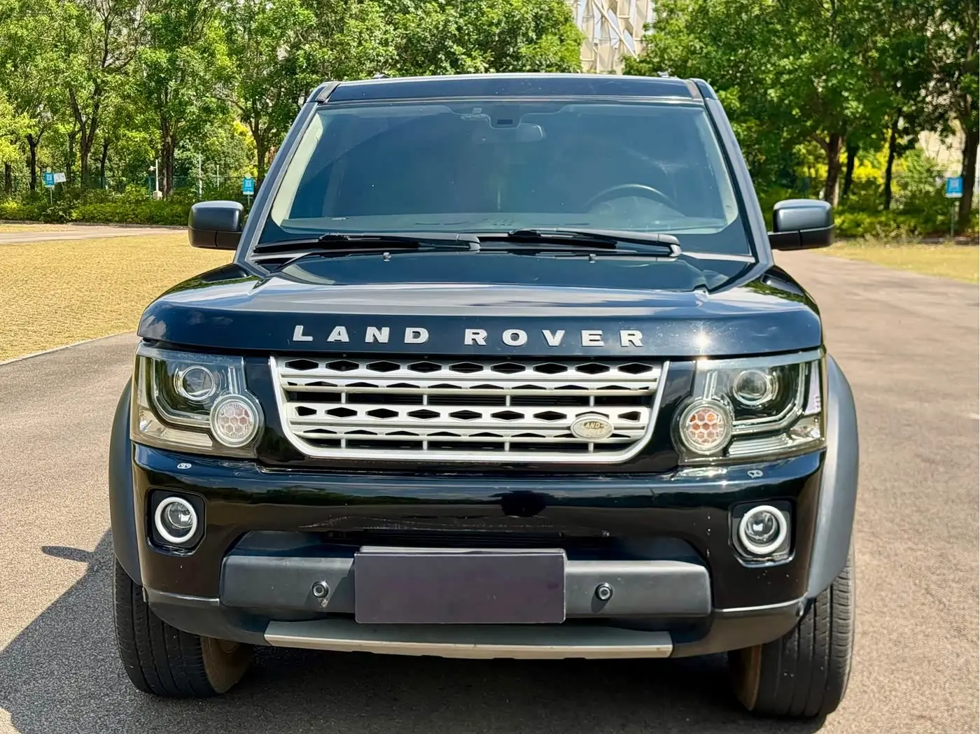 Land Rover Discovery 2008 — Photo 2/20