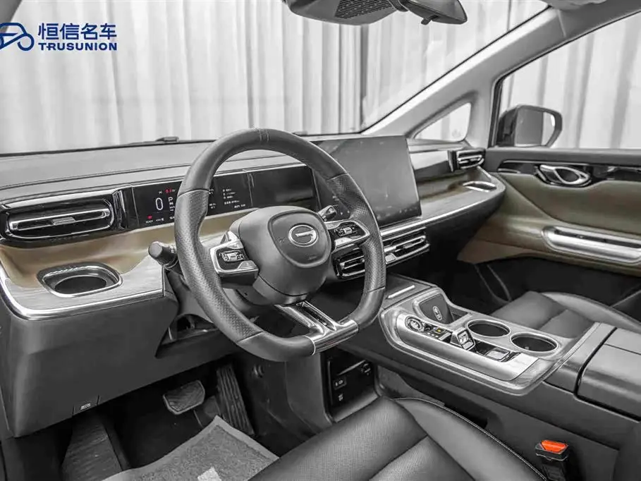 GAC Trumpchi Trumpchi E8 2024 — Фото 12/20
