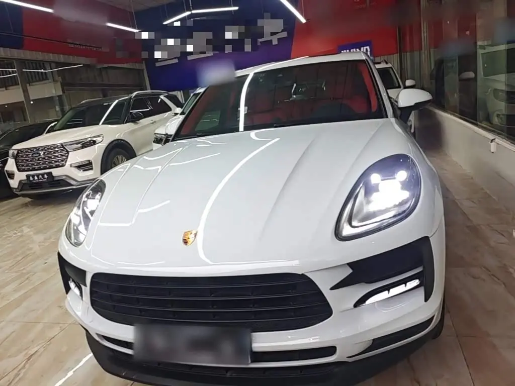 Porsche Macan 2019 — Photo 2/19