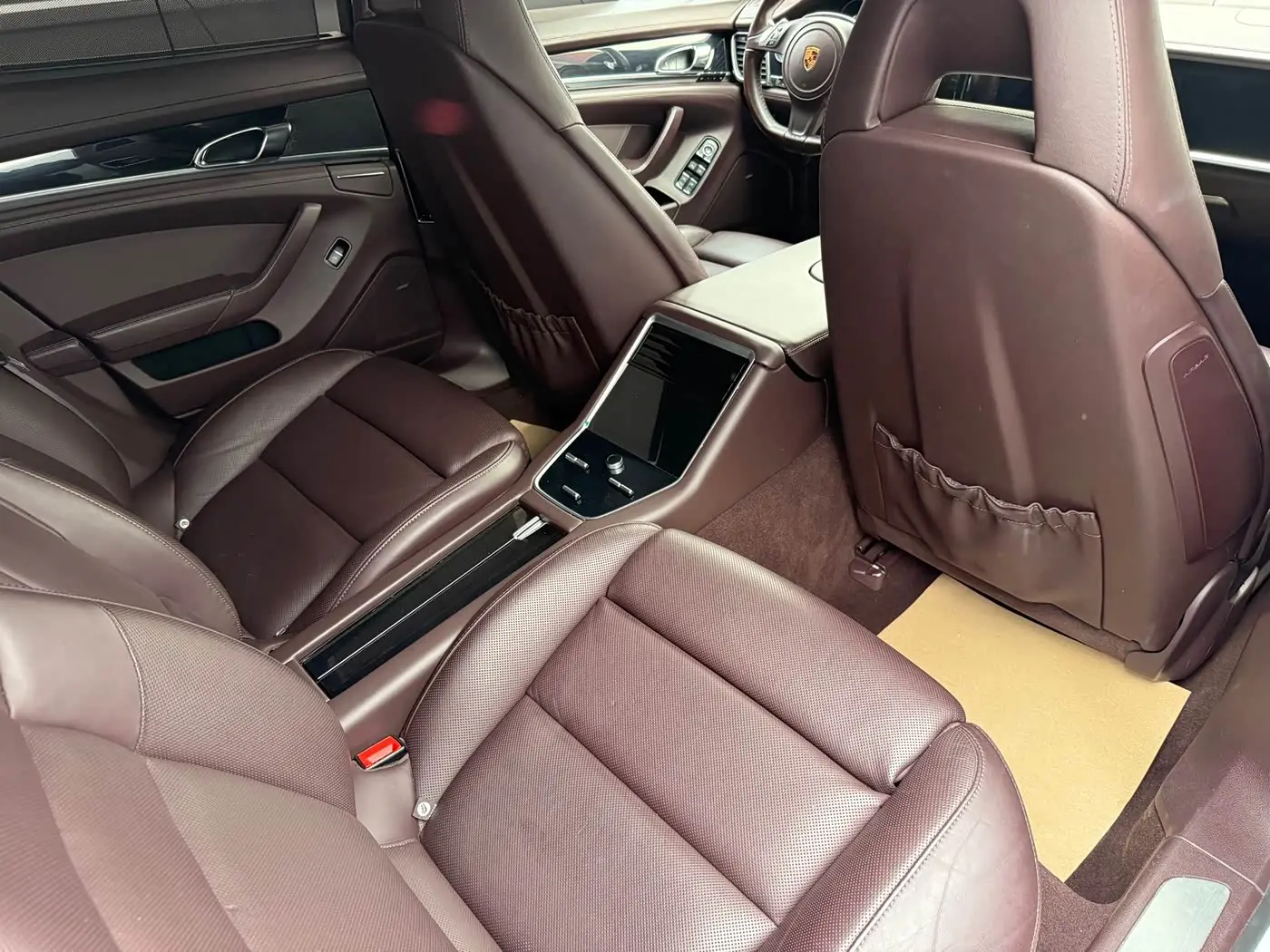 Porsche Panamera 2016 — Фото 16/17