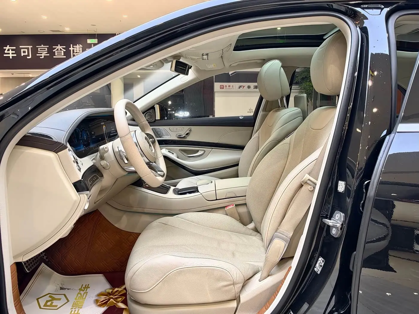 Mercedes-Benz S-Class 2019 — Фото 6/20